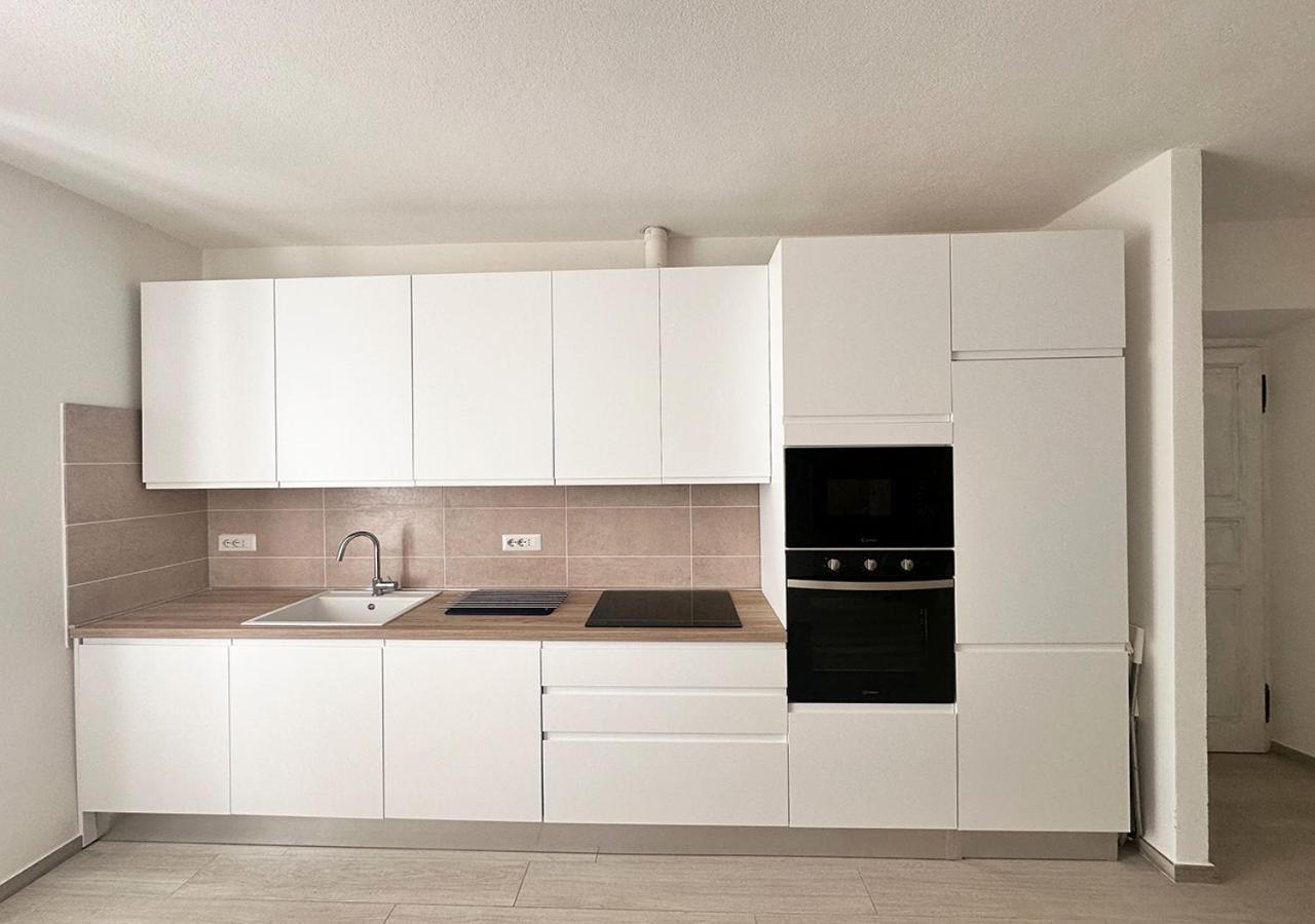 Murphy Holiday Homes - Residenza Due Strade Ла Мадалена Екстериор снимка