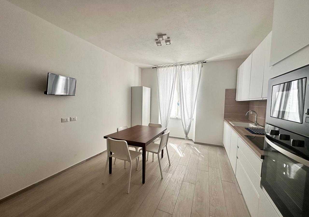 Murphy Holiday Homes - Residenza Due Strade Ла Мадалена Екстериор снимка